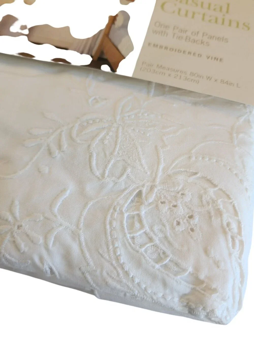 Martha Stewart Embroidered Vine Battenberg 100% Cotton  Curtains 80 x 84